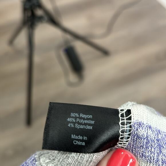 Lane Bryant Gray/Purple Striped Long Sleeve Ribbed Top Square Neck Size 14/16 - Picture 8 of 9